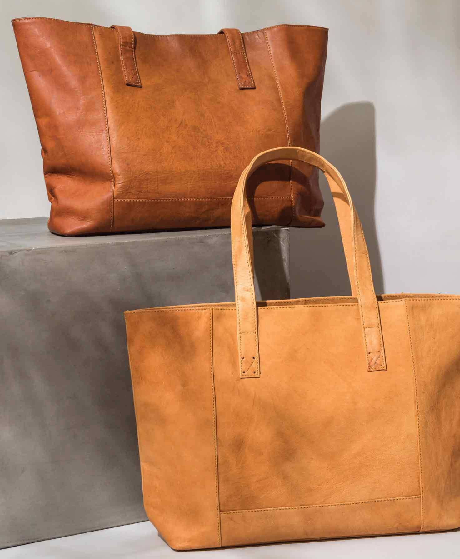 WHY BROWNS contemporary BIG totebag…